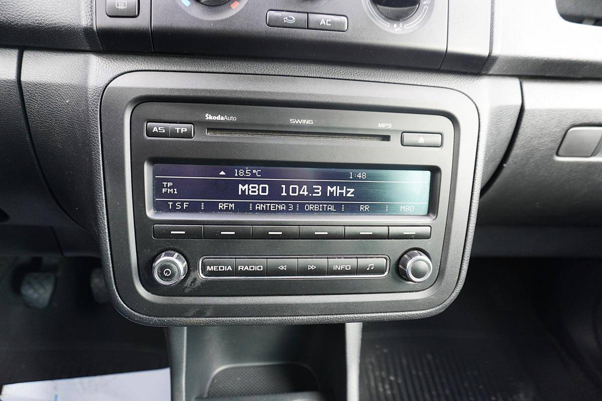 skoda-fabia-break-2012-diesel-1199cc