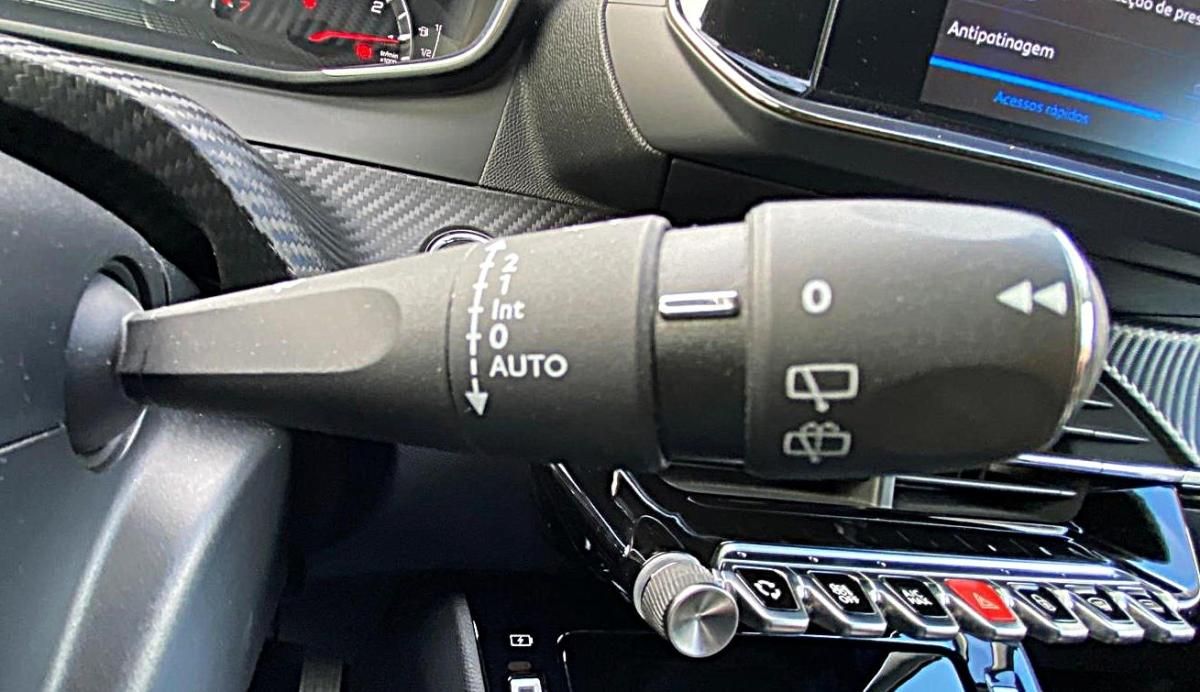 peugeot-208-2020-diesel-1499cc