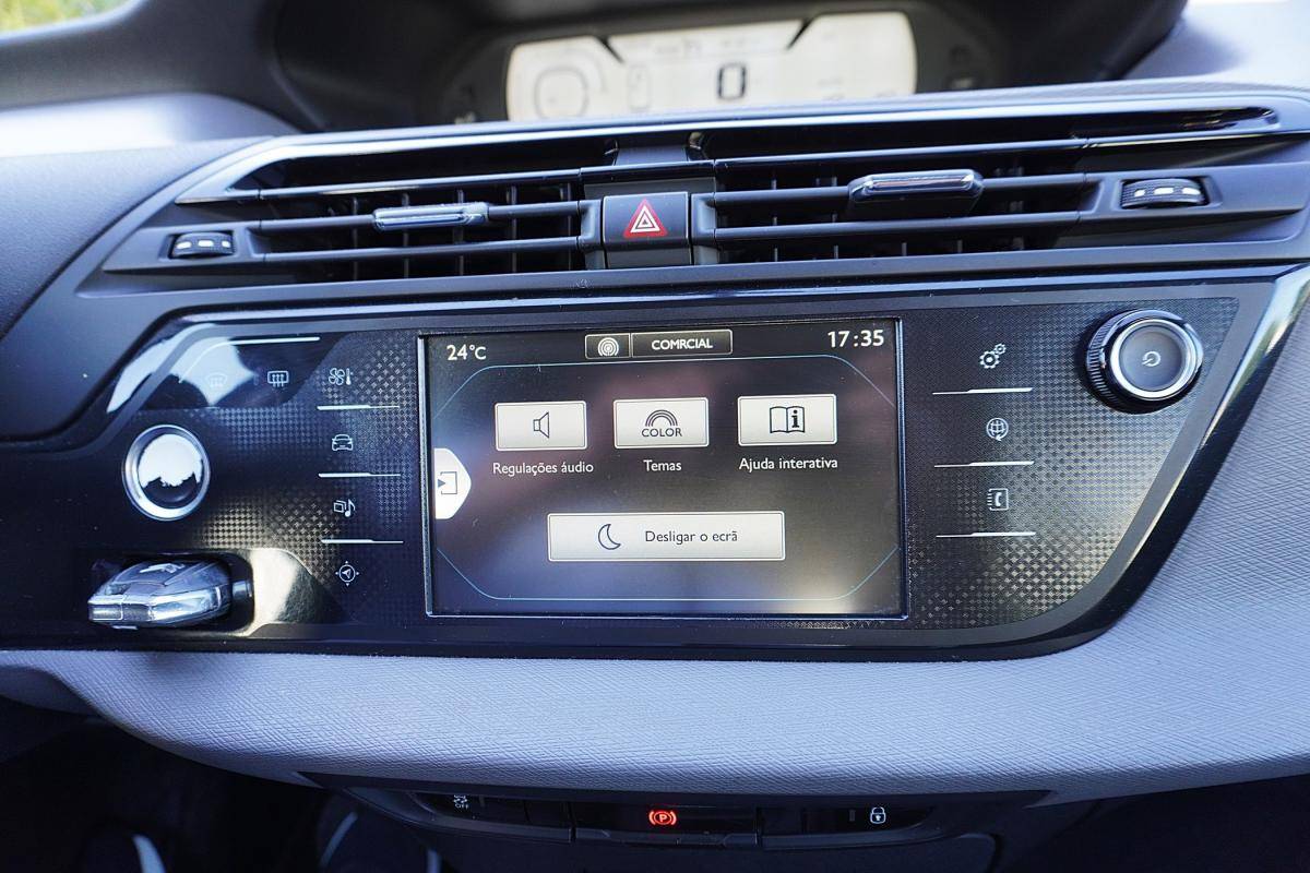 citroen-c4-grand-picasso-2014-diesel-1560cc