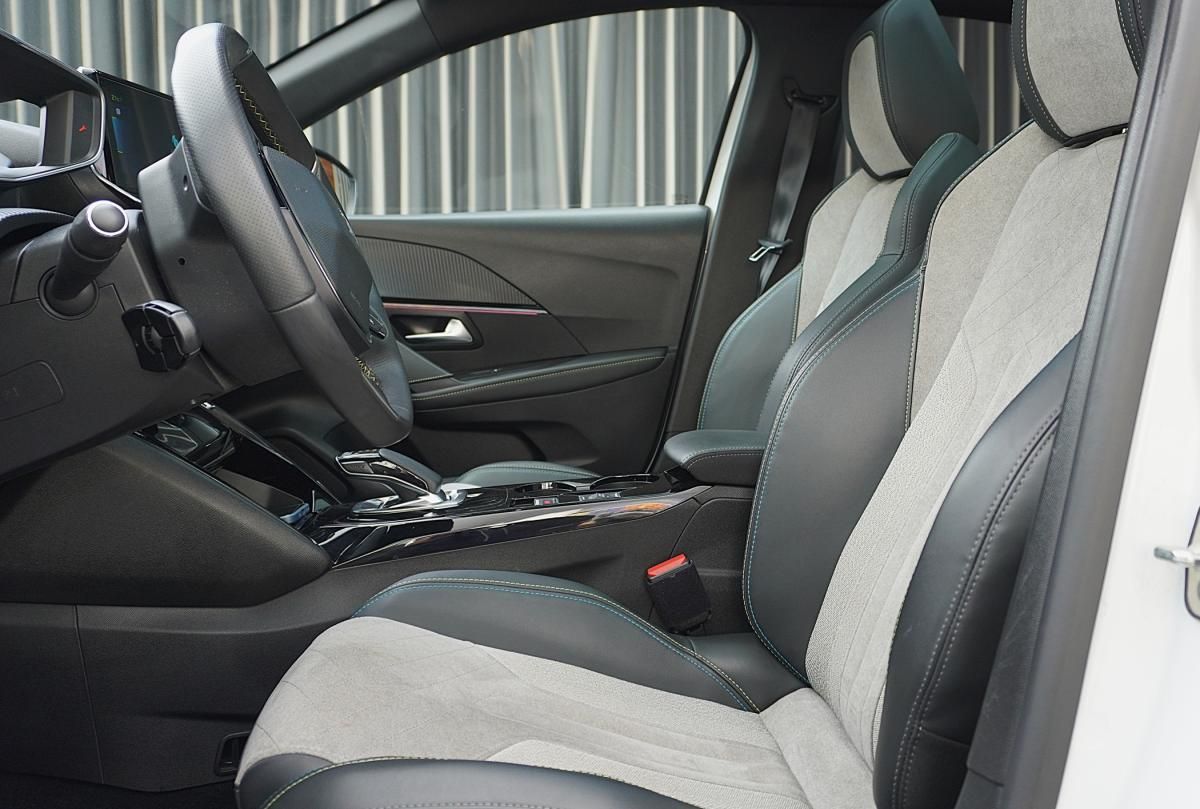 peugeot-208-2020-eletrico-0cc