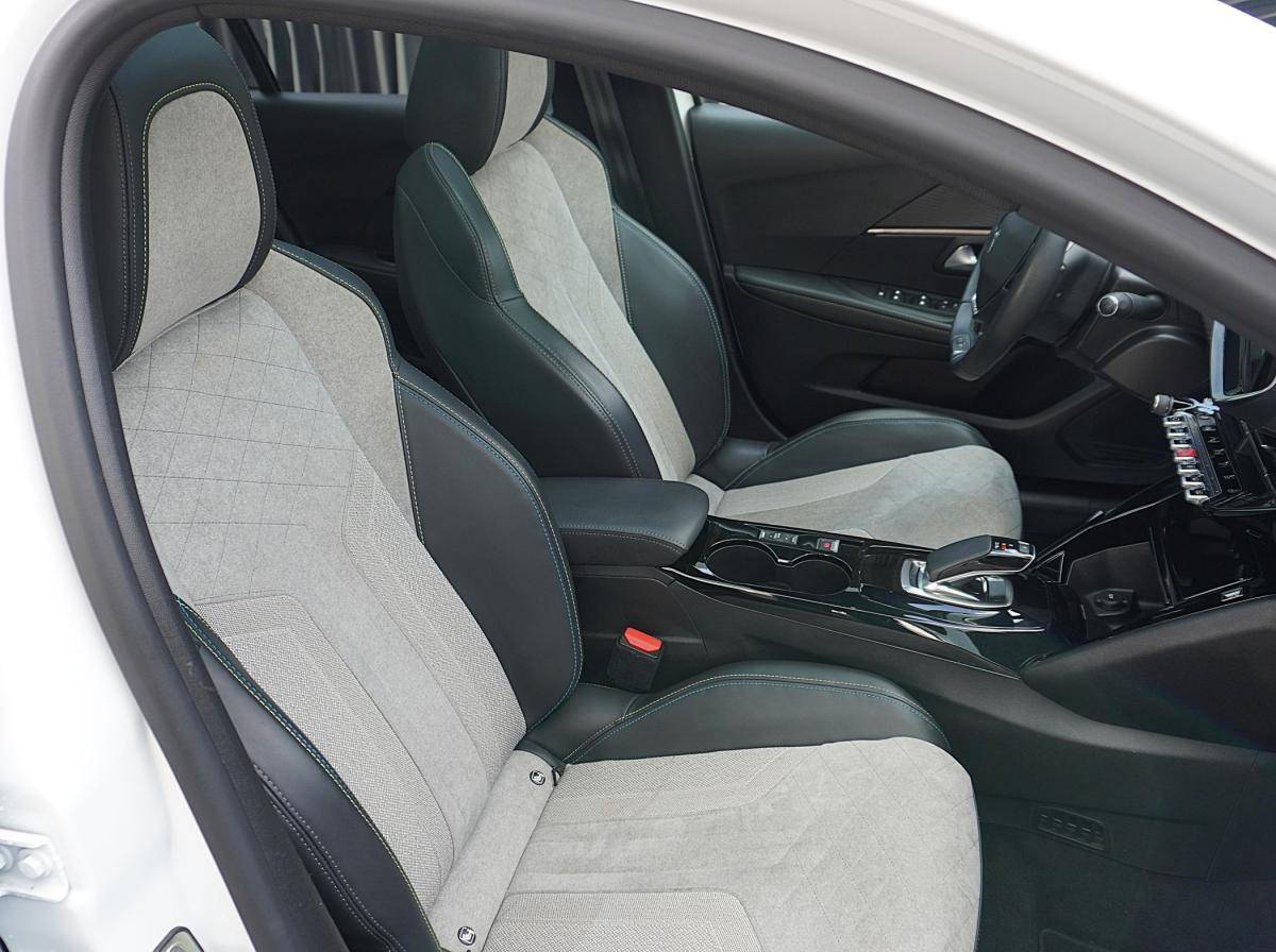peugeot-208-2020-eletrico-0cc