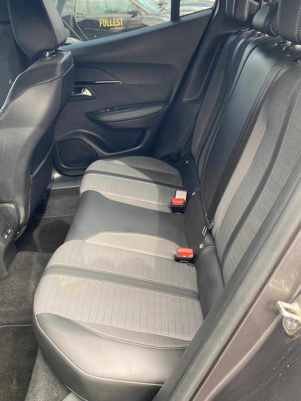 peugeot-2008-2021-gasolina-1199cc