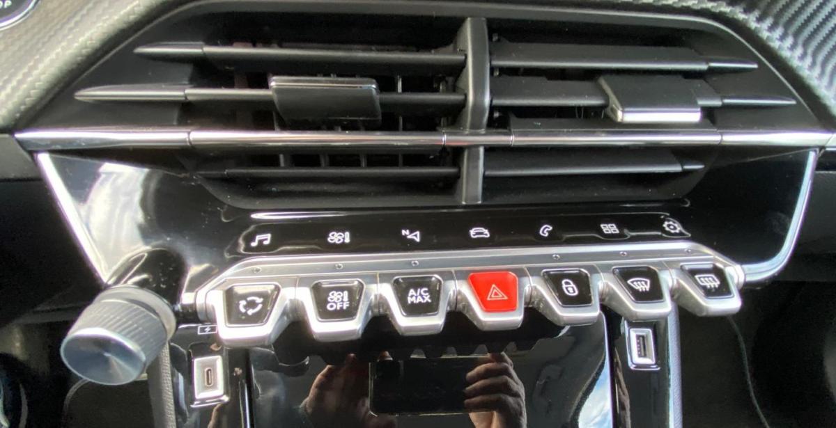 peugeot-2008-2021-gasolina-1199cc