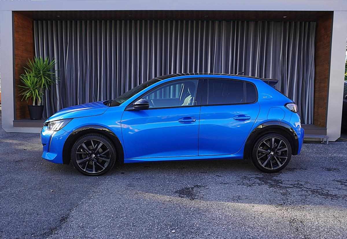 peugeot-208-2023-gasolina-1199cc