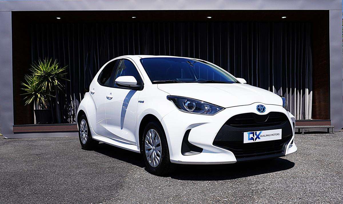 toyota-yaris-2021-hibrido-a-gasolina-1497cc