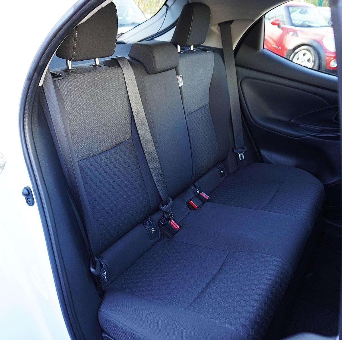 toyota-yaris-2021-hibrido-a-gasolina-1497cc