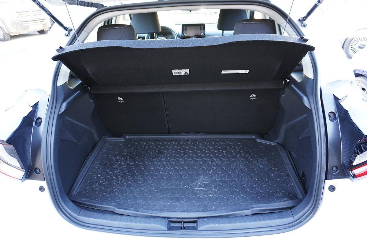 toyota-yaris-2021-hibrido-a-gasolina-1497cc