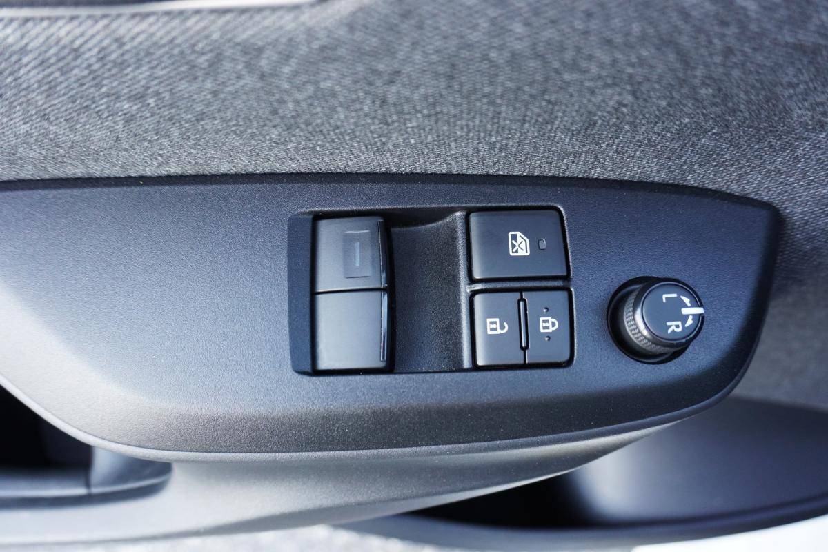 toyota-yaris-2021-hibrido-a-gasolina-1497cc