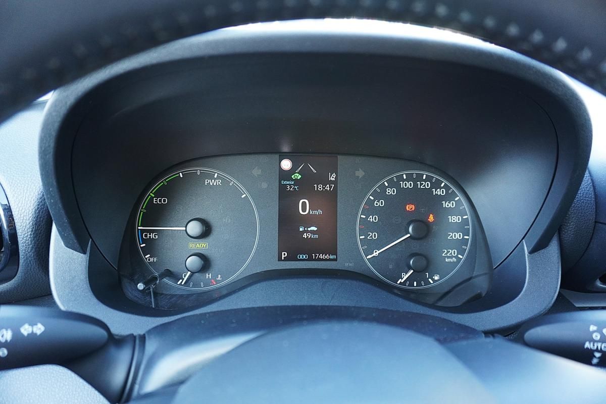toyota-yaris-2021-hibrido-a-gasolina-1497cc