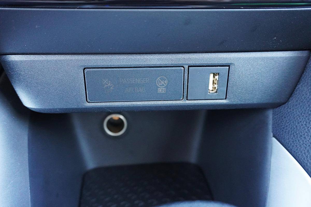 toyota-yaris-2021-hibrido-a-gasolina-1497cc