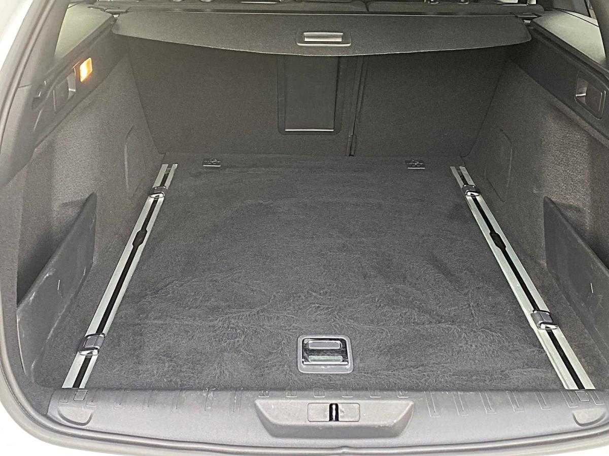 peugeot-308-sw-2019-gasolina-1199cc
