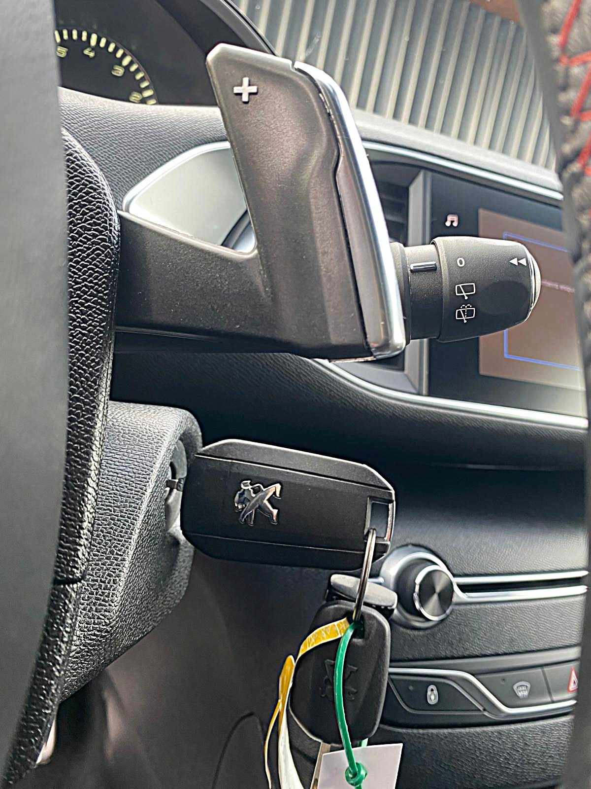 peugeot-308-sw-2019-gasolina-1199cc