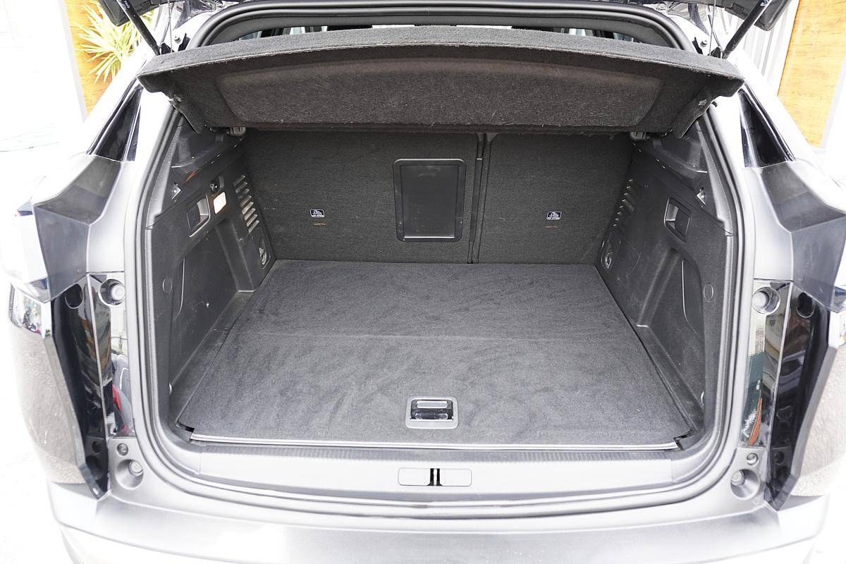 peugeot-3008-2021-hibrido-a-gasolina-1598cc
