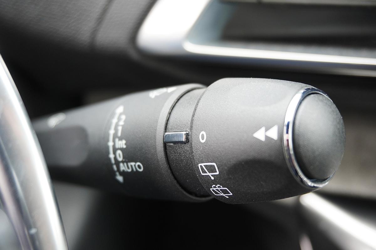 peugeot-3008-2021-hibrido-a-gasolina-1598cc