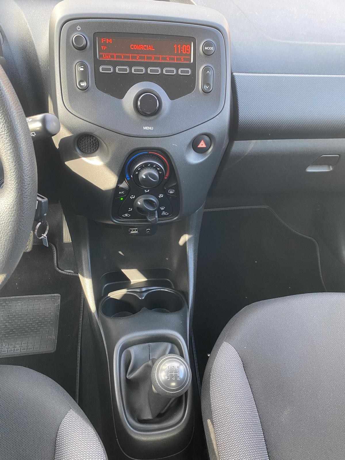 toyota-aygo-2019-gasolina-998cc