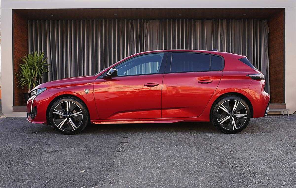 peugeot-308-2022-gasolina-1199cc