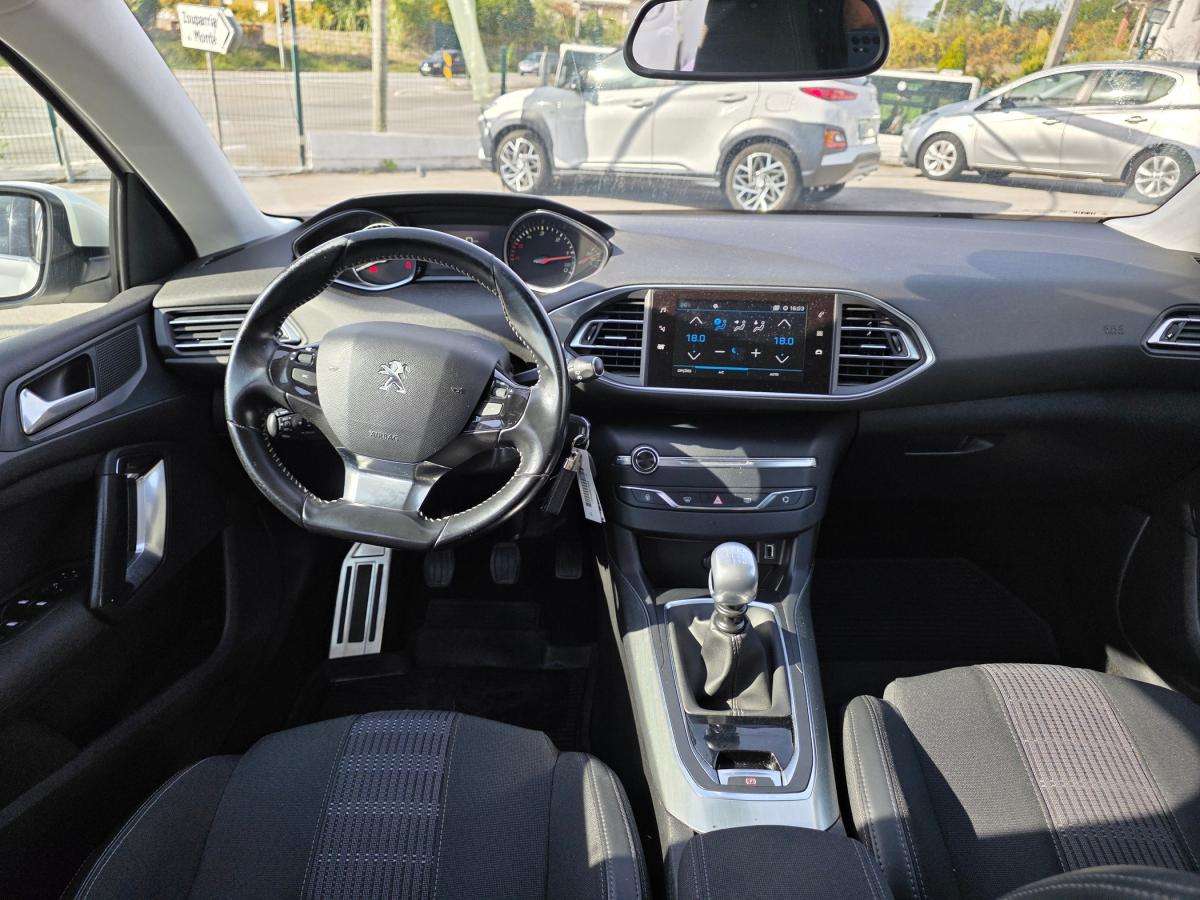 peugeot-308-2018-diesel-1499cc