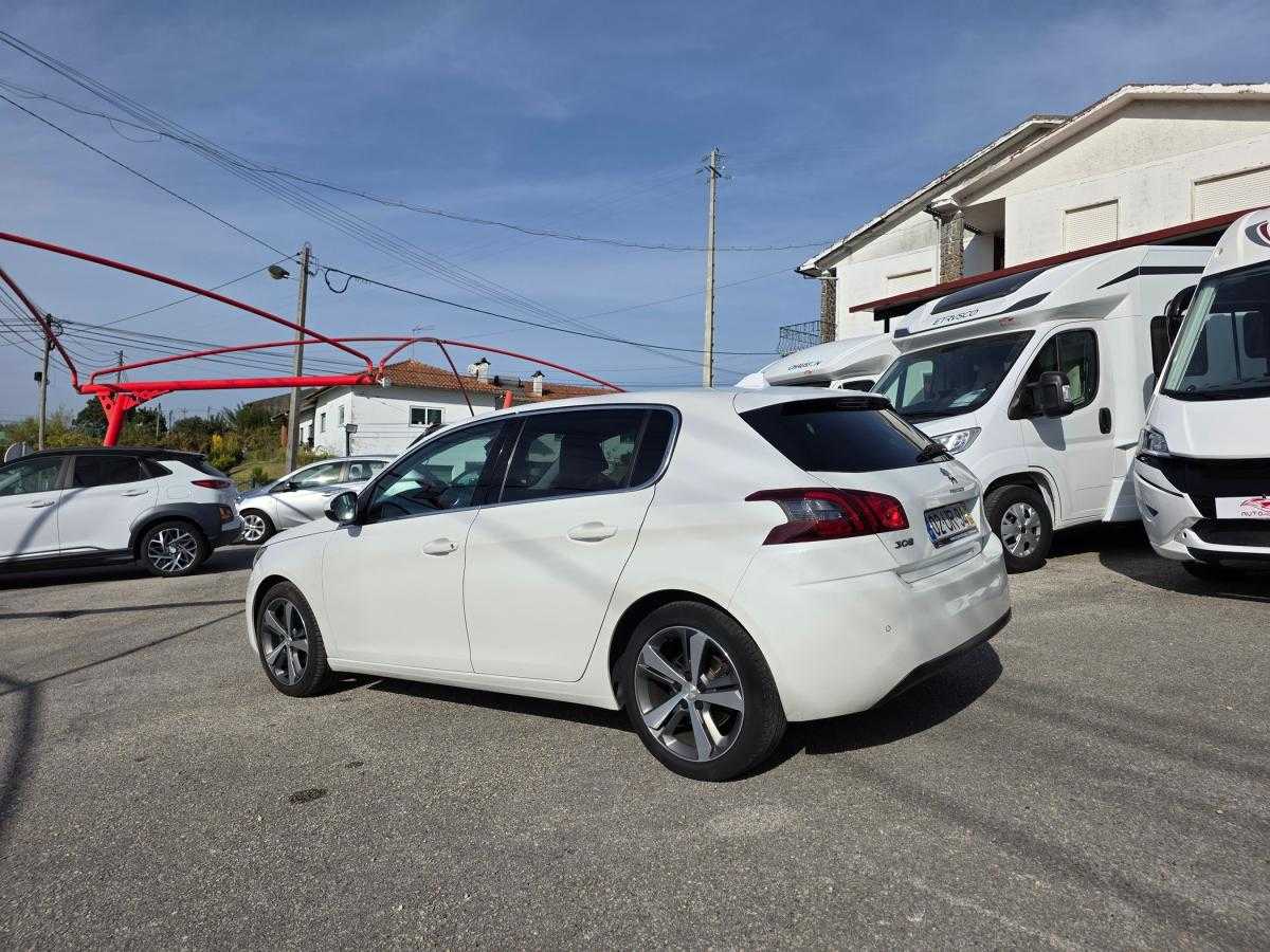 peugeot-308-2018-diesel-1499cc