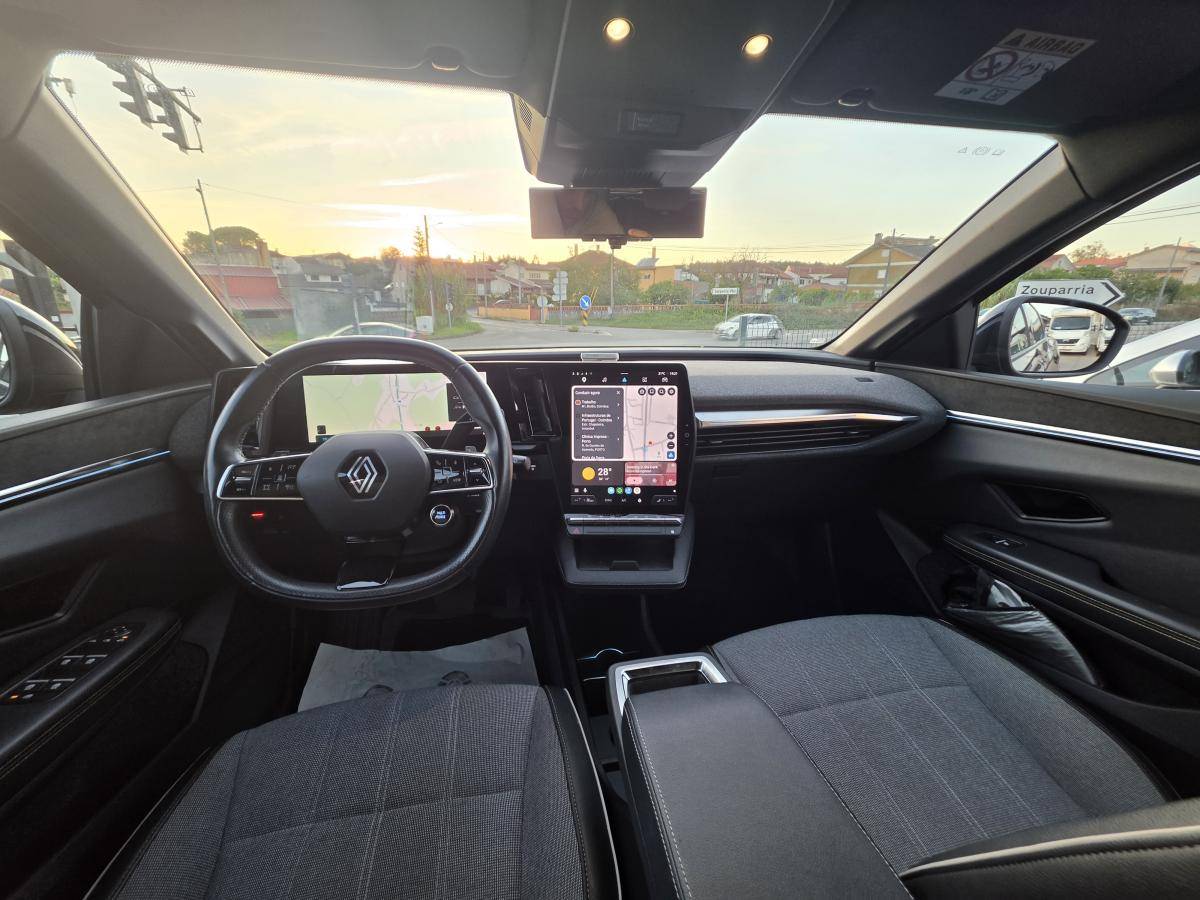renault-megane-2023-eletrico-0cc
