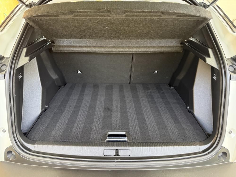 peugeot-2008-2021-gasolina-1199cc