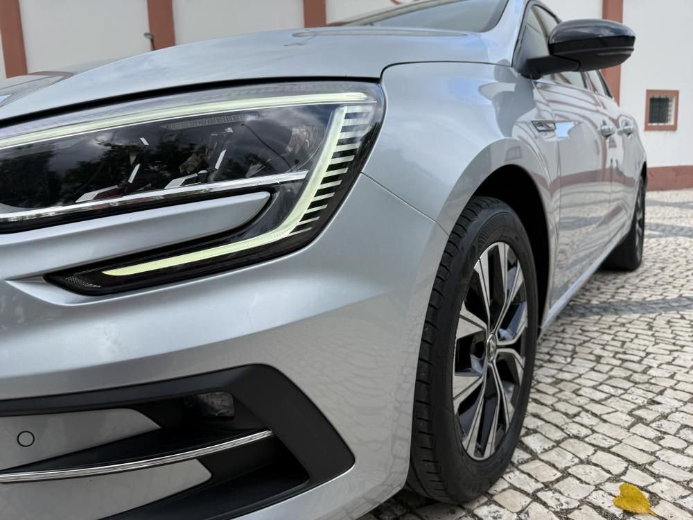 renault-megane-sport-tourer-2022-diesel-1461cc