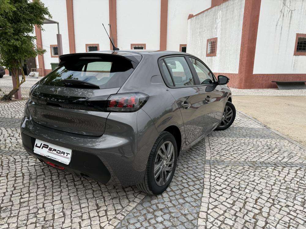 peugeot-208-2021-gasolina-1199cc