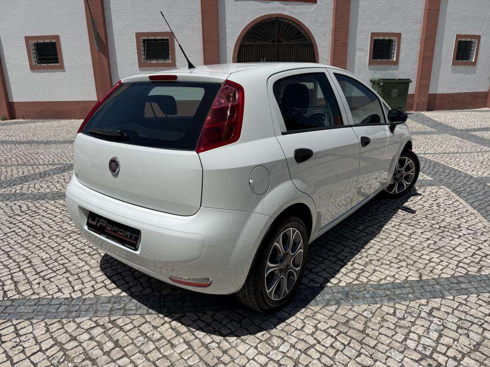 fiat-punto-2018-gasolina-1242cc