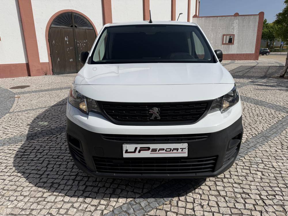 peugeot-partner-2019-diesel-1560cc