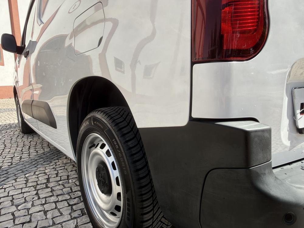 peugeot-partner-2019-diesel-1560cc
