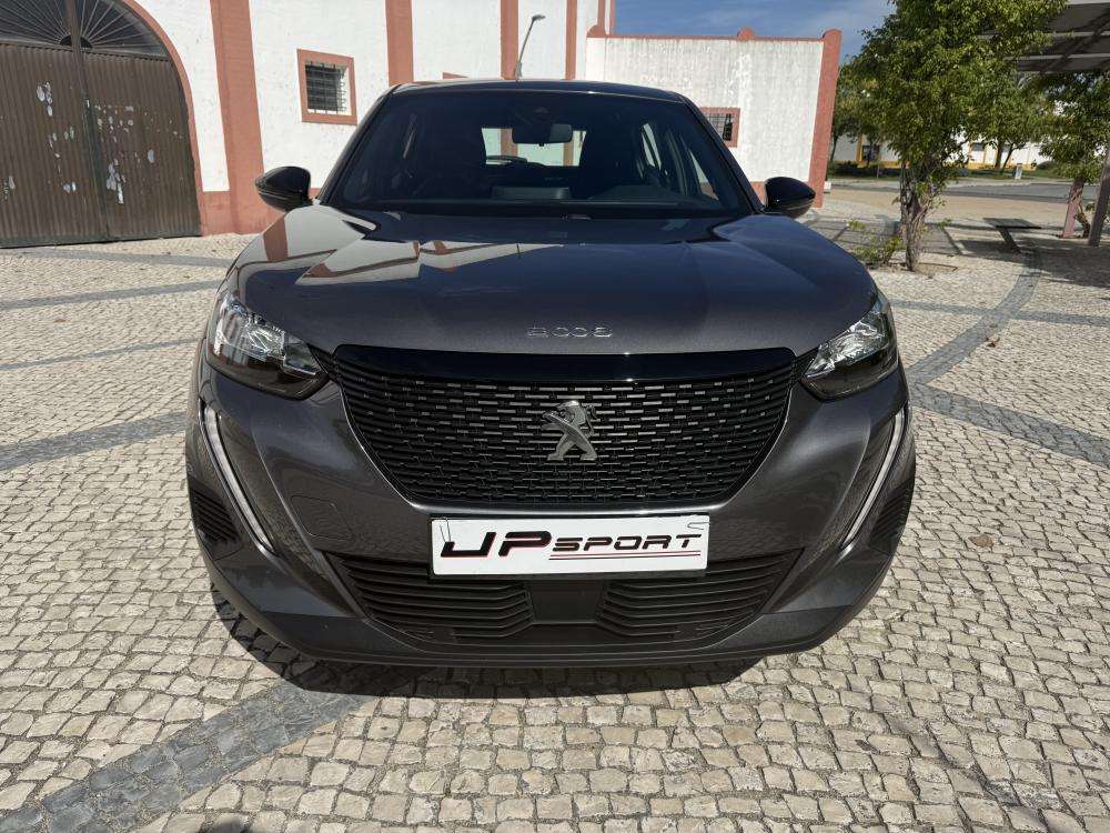 peugeot-2008-2023-gasolina-1199cc