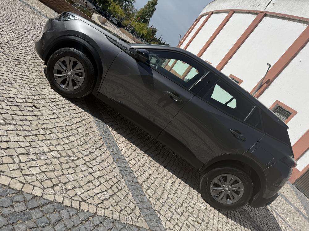 peugeot-2008-2023-gasolina-1199cc