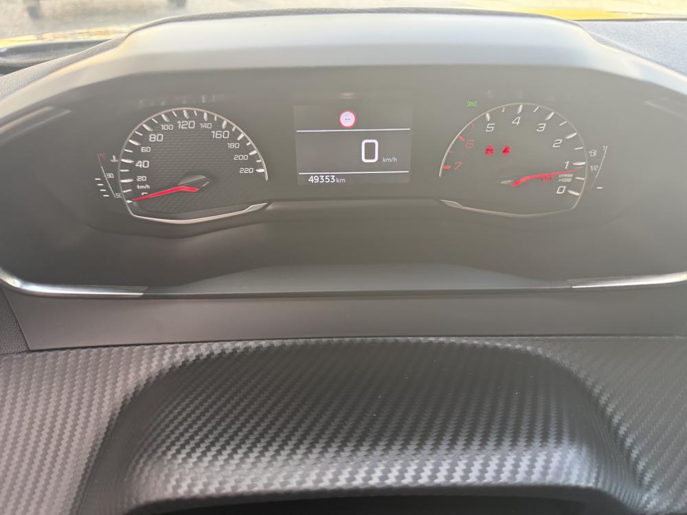 peugeot-2008-2023-gasolina-1199cc