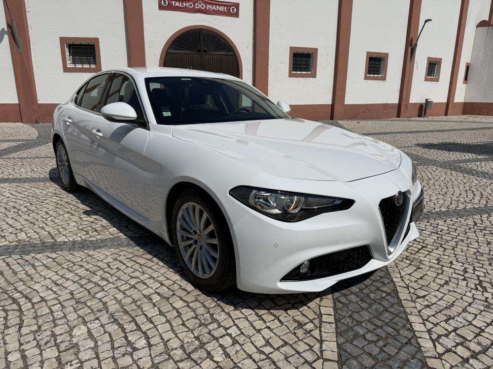 alfa-romeo-giulia-2017-diesel-2143cc