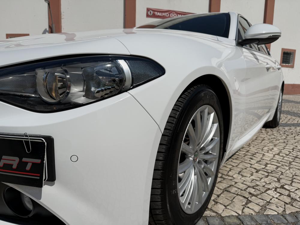alfa-romeo-giulia-2017-diesel-2143cc