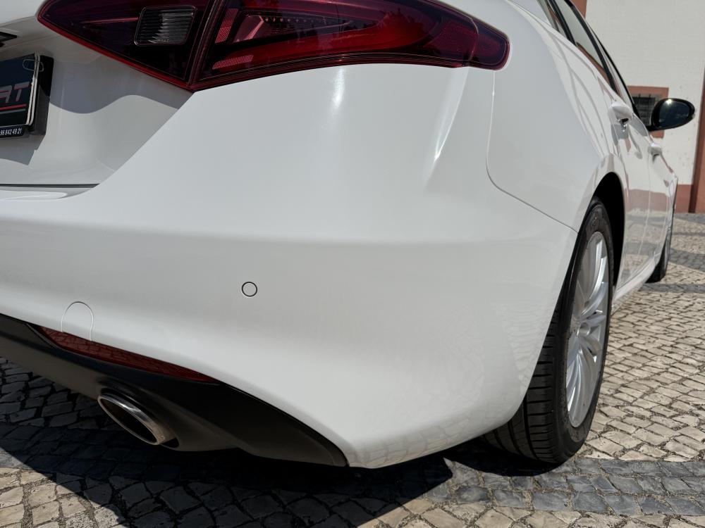 alfa-romeo-giulia-2017-diesel-2143cc