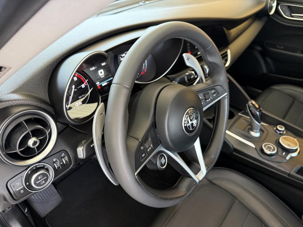 alfa-romeo-giulia-2017-diesel-2143cc