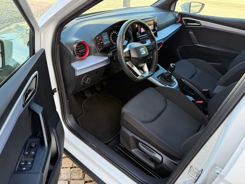 seat-arona-2022-gasolina-999cc