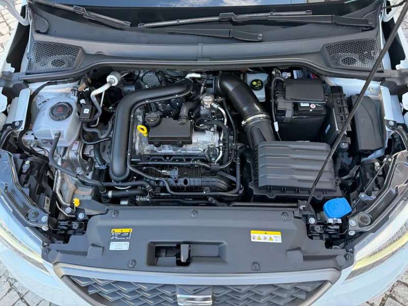 seat-arona-2022-gasolina-999cc