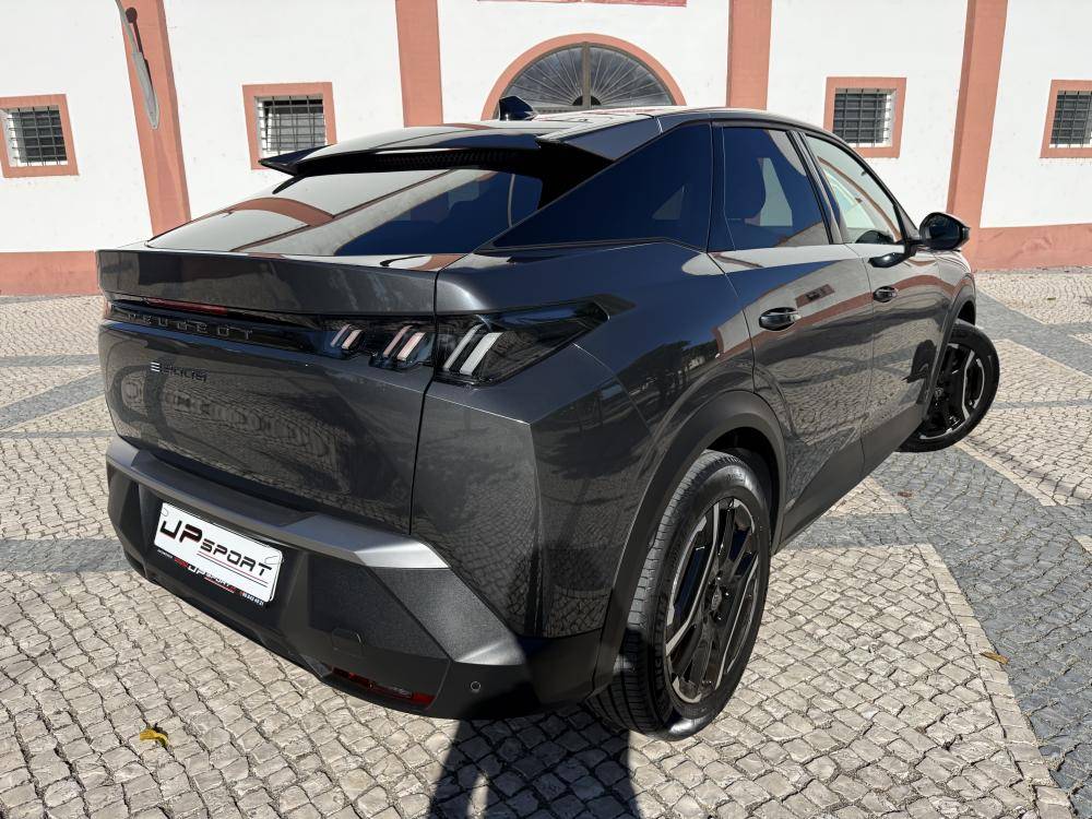 peugeot-e-3008-2024-eletrico-0cc