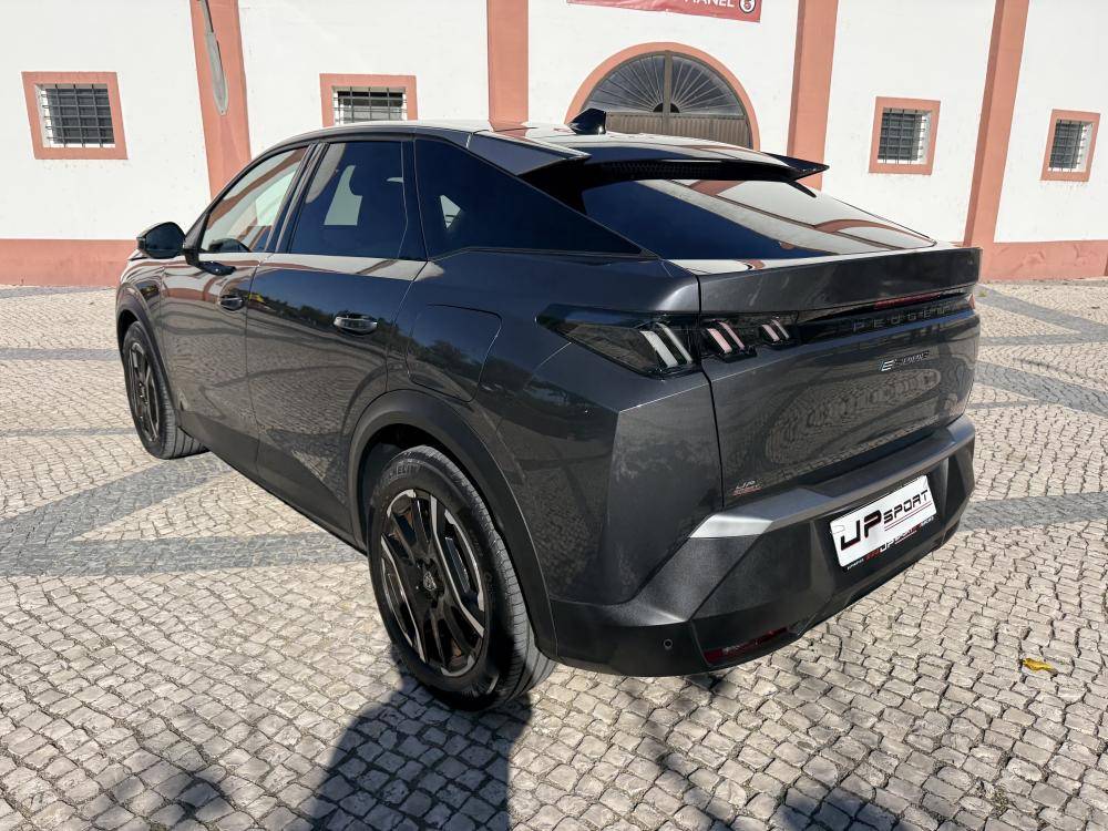 peugeot-e-3008-2024-eletrico-0cc