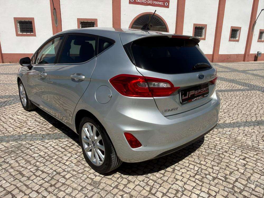 ford-fiesta-2019-gasolina-998cc