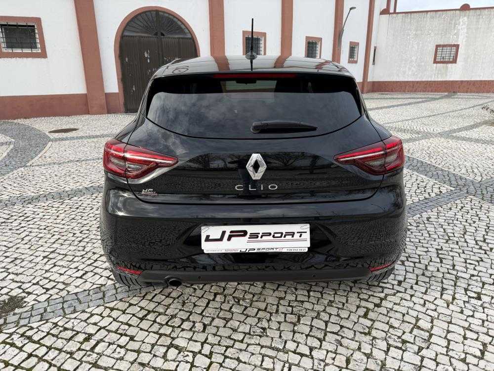 renault-clio-2023-diesel-1461cc