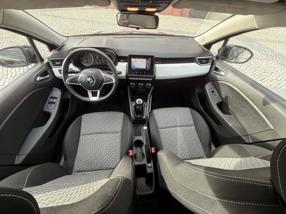 renault-clio-2023-diesel-1461cc