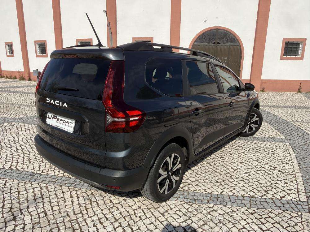 dacia-jogger-2023-gpl-999cc