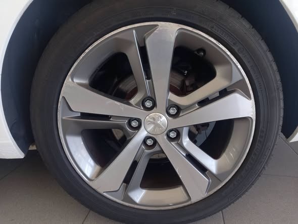 peugeot-308-sw-2014-diesel-1560cc
