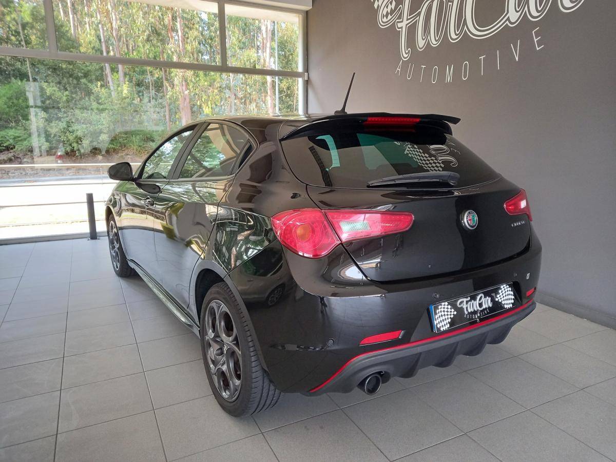 alfa-romeo-giulietta-2019-diesel-1598cc