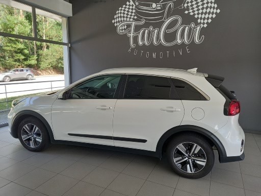 kia-niro-2020-hibrido-a-gasolina-1580cc