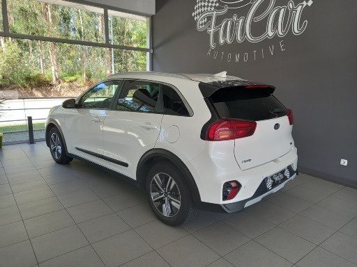 kia-niro-2020-hibrido-a-gasolina-1580cc