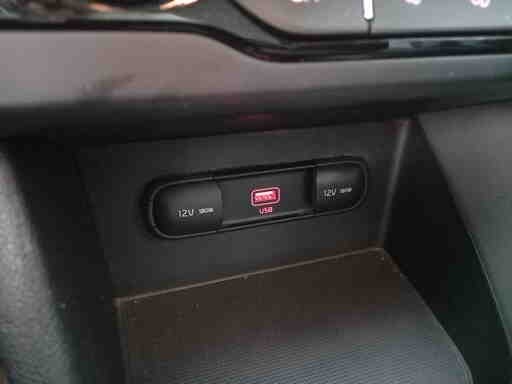 kia-niro-2020-hibrido-a-gasolina-1580cc