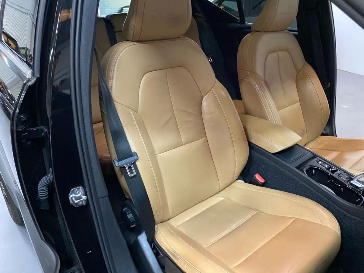 volvo-xc40-2019-diesel-1969cc